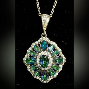 Elegant Silver Rainbow Mystic Topaz Green Purple Blue Pendant Necklace